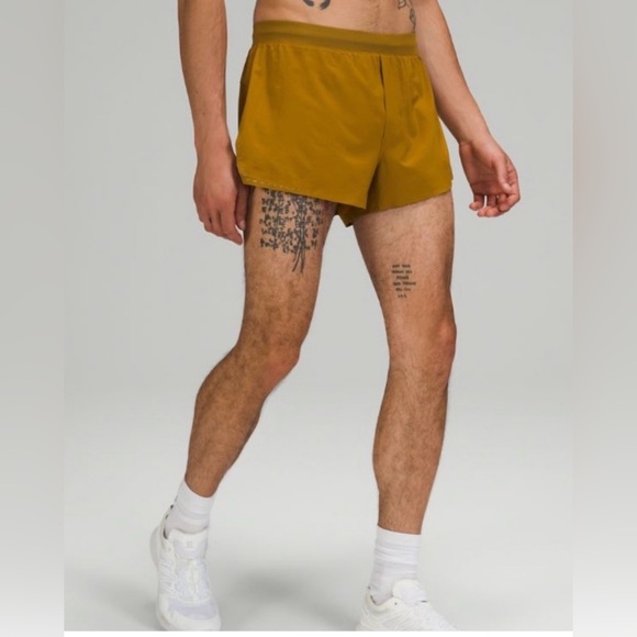 Lululemon Fast and Free Short 3" - Picture 3 of 10